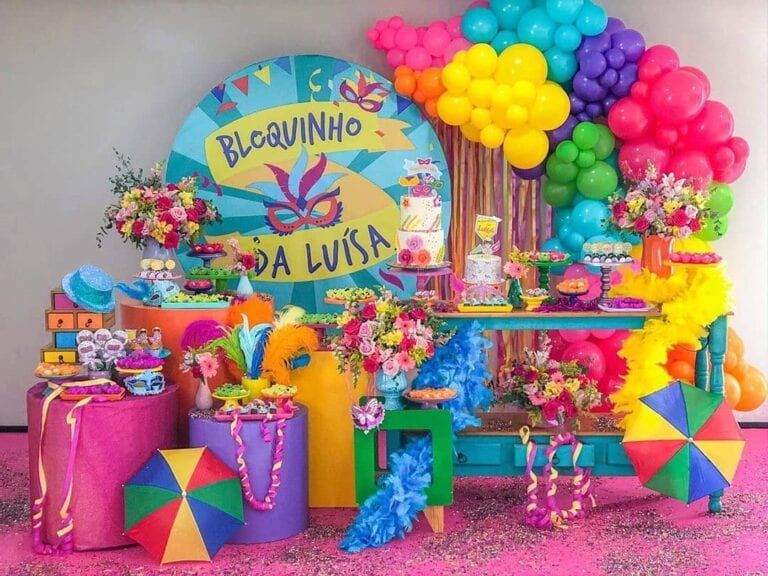 balões para decoração de carnaval
